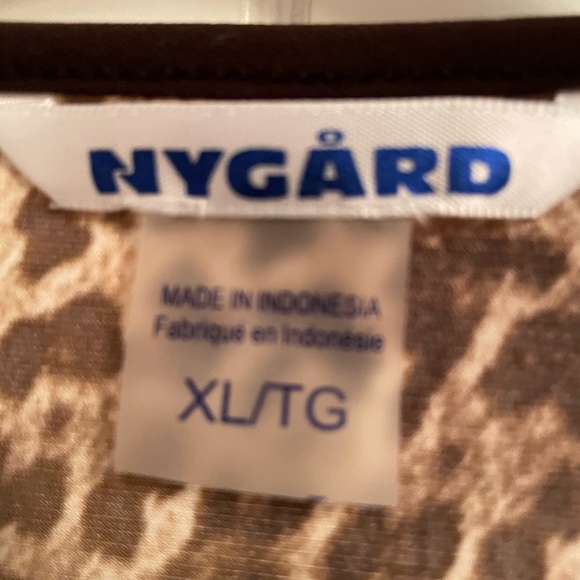 Animal print blouse - Picture 4 of 4